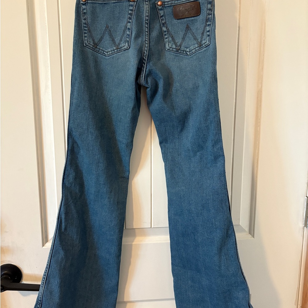 Wrangler Retro Jeans-Blue Denim Flare Jeans